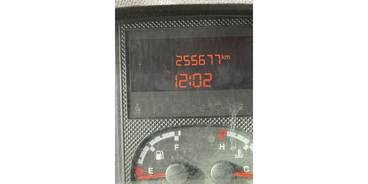 Peugeot Boxer 255.677 km 5.000 &euro; Bad Neuenahr-Ahrweiler 53474