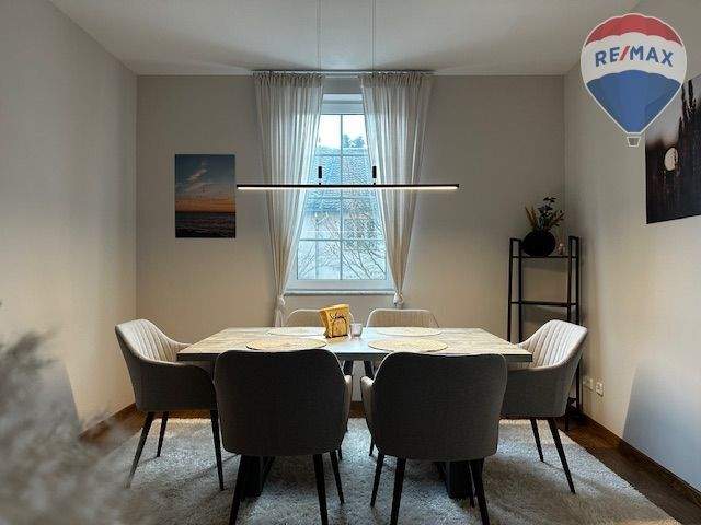 Einfamilienhaus Höhr-Grenzhausen Grenzhausen - 9 Zimmer, 225 m&sup2;, 459.000&euro; | Angebot:25664423