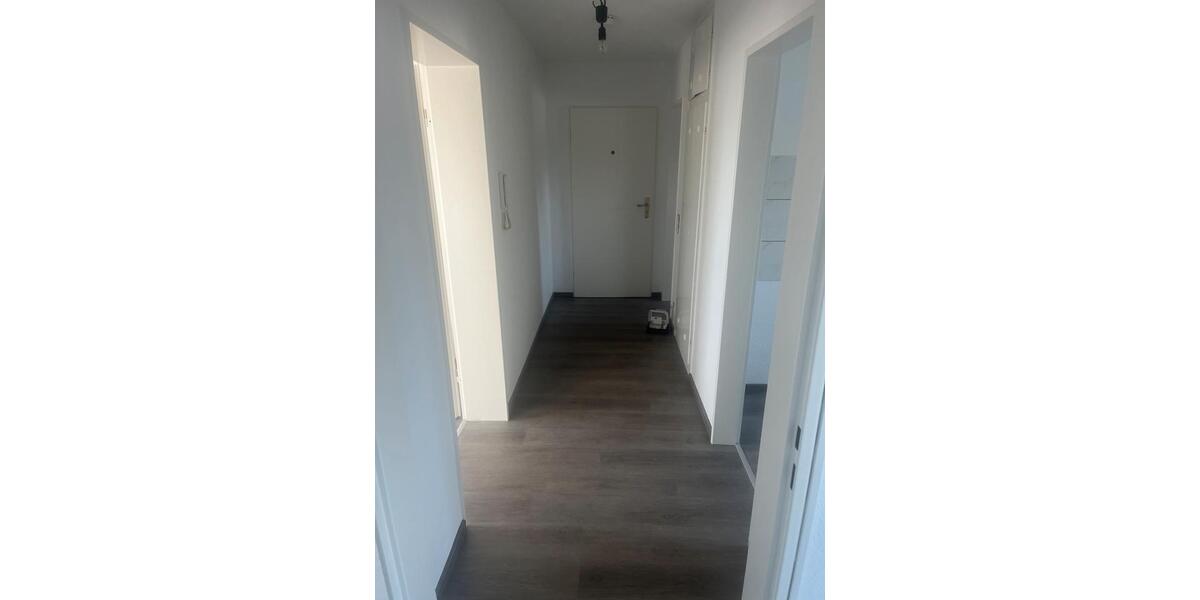 Dachgeschoßwohnung Neuwied - 2 Zimmer, 50 m&sup2;, 550&euro; | Angebot:25859992
