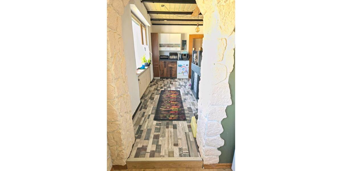 Etagenwohnung Puderbach - 5 Zimmer, 160 m&sup2;, 1.750&euro; | Angebot:26019680