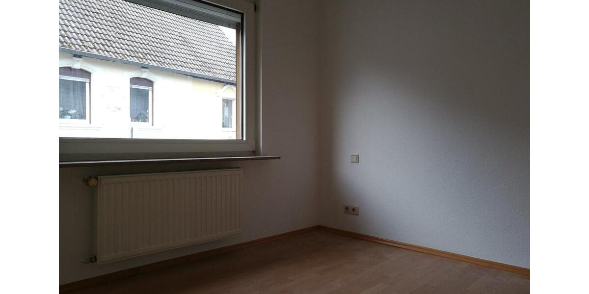 Einfamilienhaus Niederzissen - 5 Zimmer, 100 m&sup2;, 950&euro; | Angebot:26539737