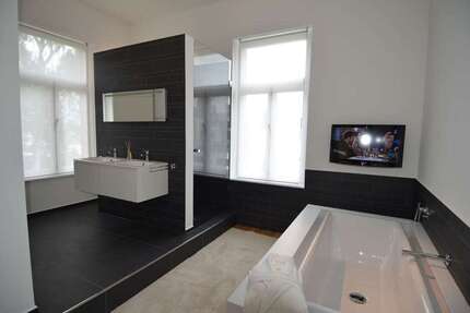 Wohnung Bad Honnef - 3 Zimmer, 100 m&sup2;, 1.300&euro; | Angebot:26071238