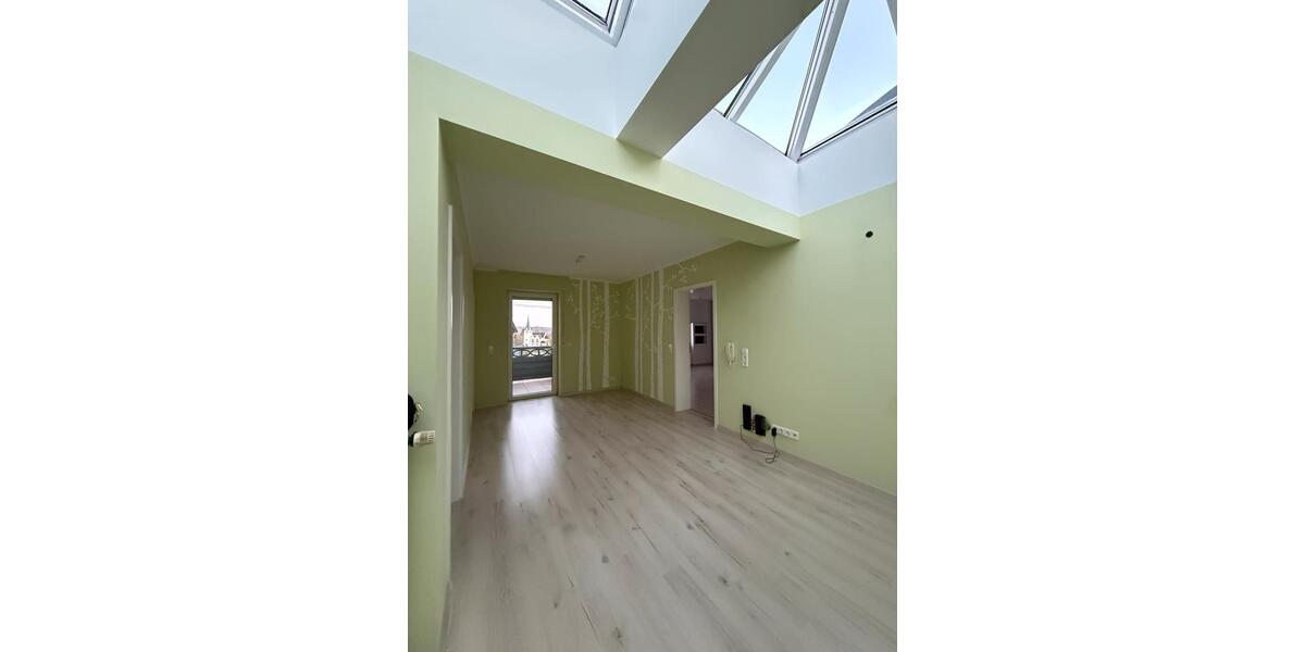 Etagenwohnung Neuwied - 3.5 Zimmer, 101 m&sup2;, 255.000&euro; | Angebot:26021202