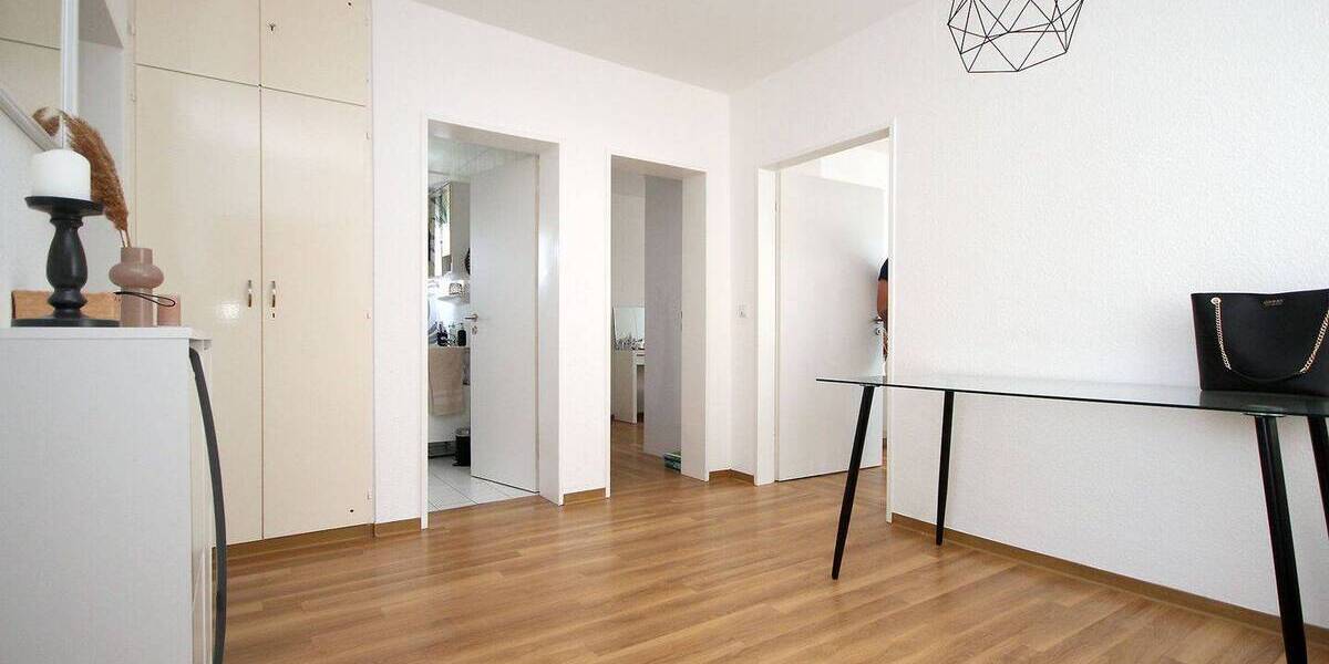 Etagenwohnung Neuwied Heddesdorfer Berg - 3 Zimmer, 69 m&sup2;, 570&euro; | Angebot:26630267