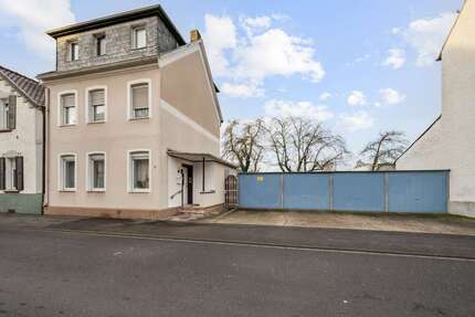 Haus Bad Neuenahr-Ahrweiler Ahrweiler - 5 Zimmer, 113 m&sup2;, 275.000&euro; | Angebot:24691136