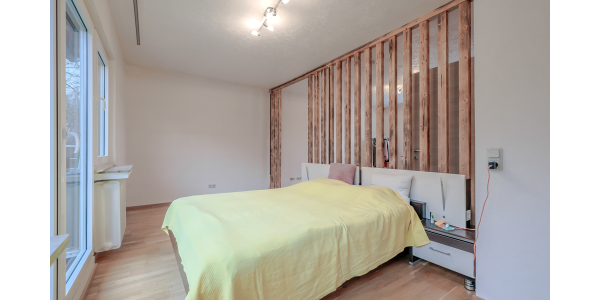 Großzügig Wohnen mit Weitblick und direkter Waldlage - Einfamilienhaus Bad Honnef Orscheid | Angebot:24315207