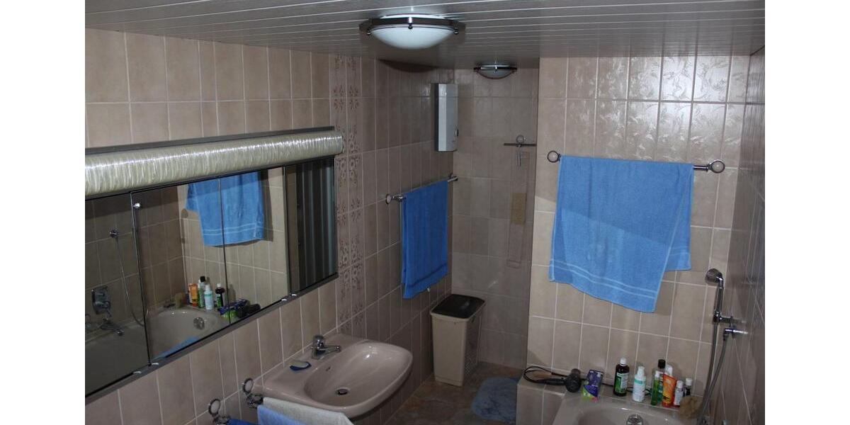 Doppelhaushälfte Montabaur - 6.5 Zimmer, 146 m&sup2;, 1.300&euro; | Angebot:25843109