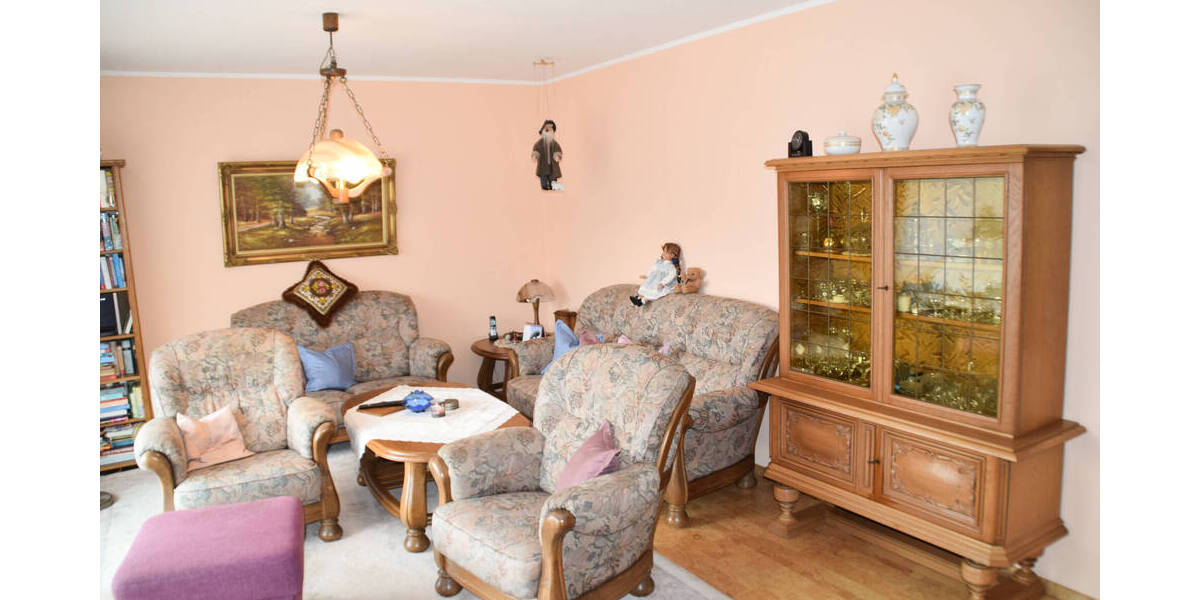 Mehrfamilienhaus, Wohnhaus Rückeroth - 5 Zimmer, 225 m&sup2;, 270.000&euro; | Angebot:25738112