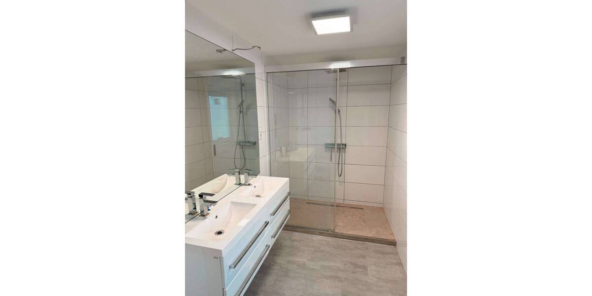 Einfamilienhaus Koblenz Metternich - 7 Zimmer, 153 m&sup2;, 330.000&euro; | Angebot:25970401