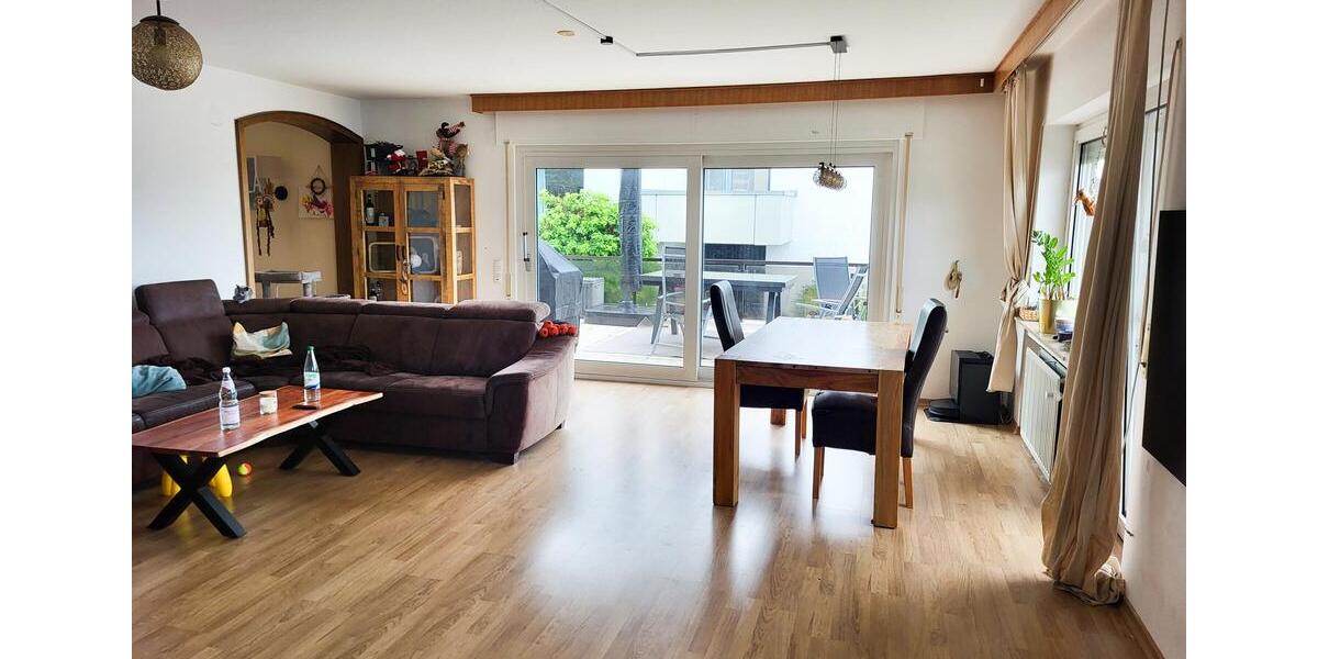 Erdgeschoßwohnung Montabaur - 3.5 Zimmer, 110 m&sup2;, 1.200&euro; | Angebot:26575986