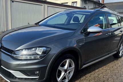 VW Golf 153.270 km 16.499 &euro; Wirges 56422