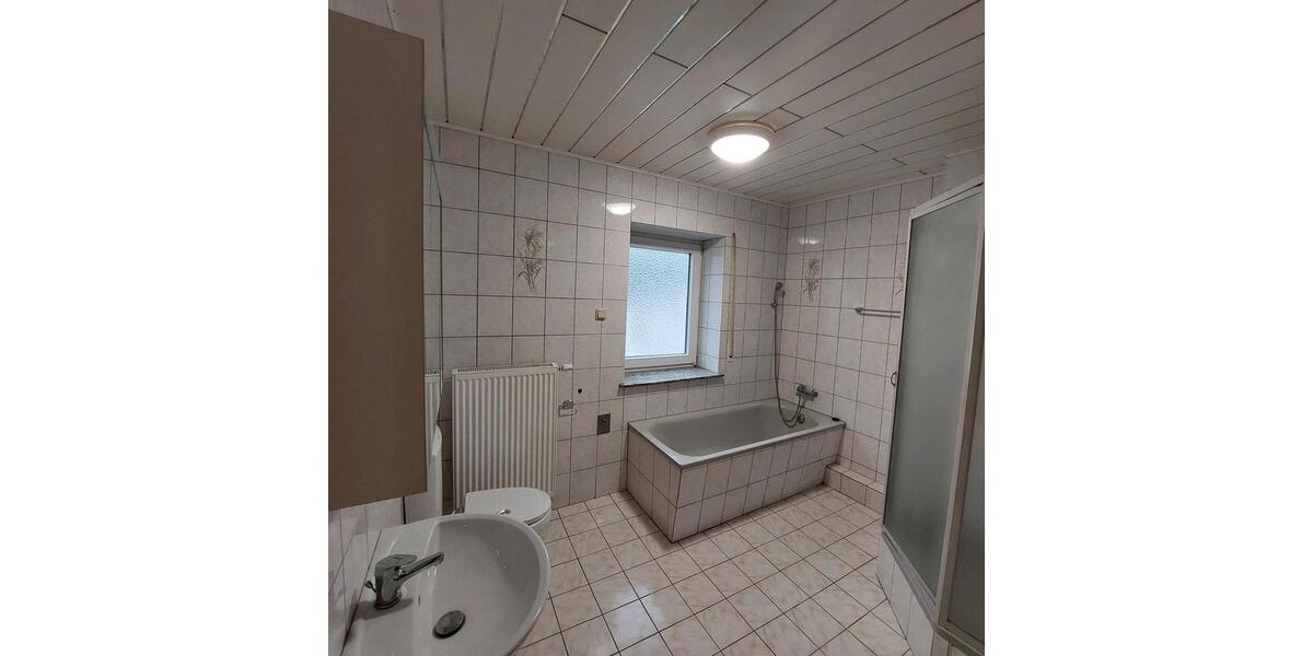 Etagenwohnung Nassau - 2 Zimmer, 90 m&sup2;, 800&euro; | Angebot:24440633