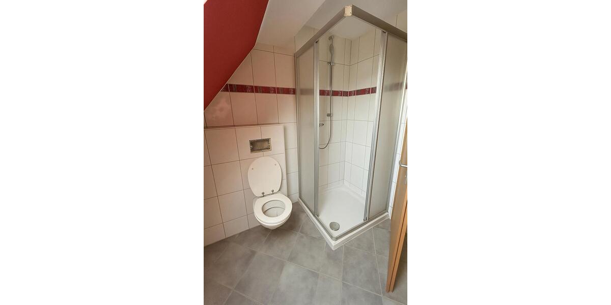 Mehrfamilienhaus, Wohnhaus Steimel - 13 Zimmer, 265 m&sup2;, 1.350&euro; | Angebot:26656497