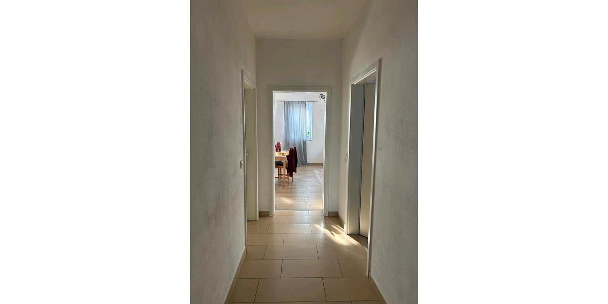 Dachgeschoßwohnung Koblenz Bubenheim - 3 Zimmer, 93 m&sup2;, 1.250&euro; | Angebot:26427712