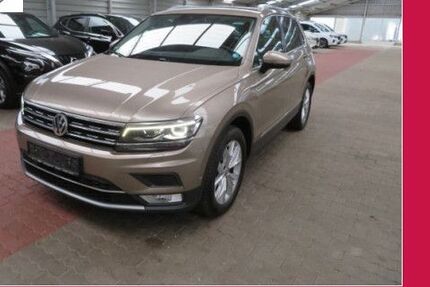 VW Tiguan 84.400 km 24.900 &euro; Nauort 56237