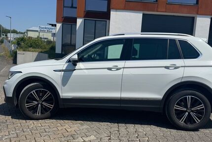VW Tiguan 182.820 km 19.900 &euro; Oberhonnefeld 56587