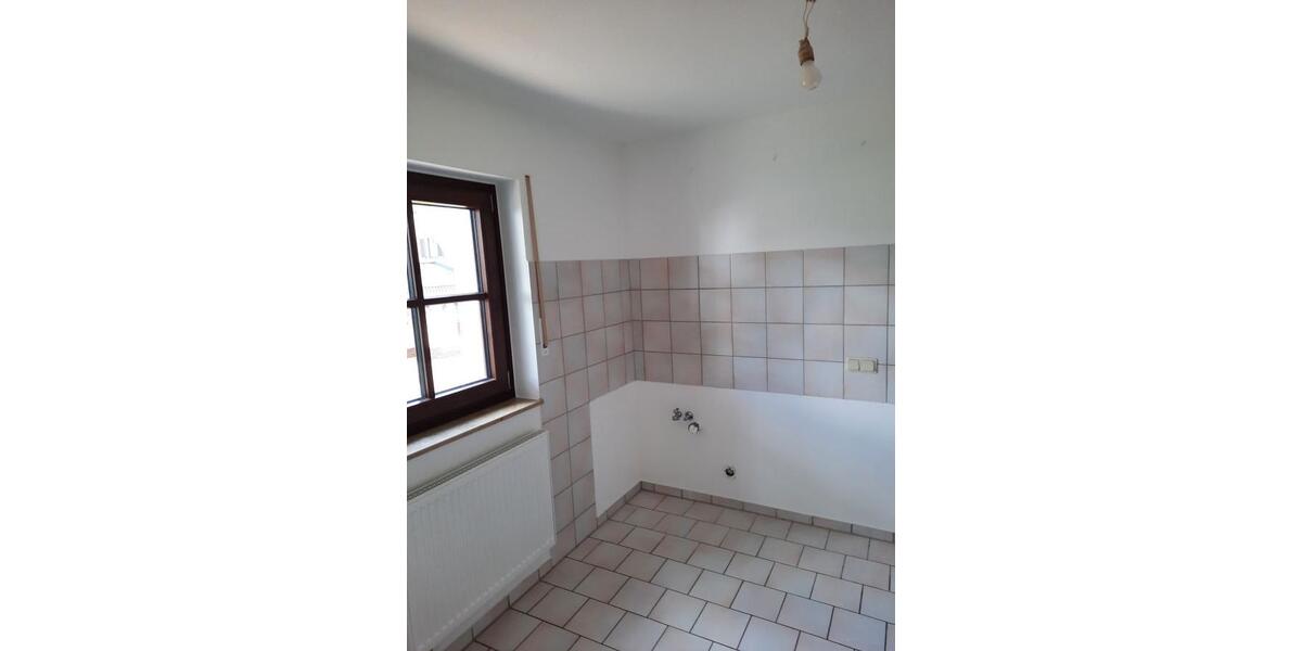 Renovierte & Energetisch modernisierte , helle & freundliche 2-Zimmer-EG-Wohnung zentral in Raubach zu vermieten! - 2- Raubach | Angebot:24576305