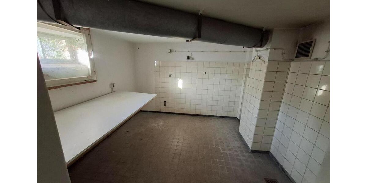 Reihenhaus Koblenz Arenberg-Immendorf - 9 Zimmer, 137 m&sup2;, 335.000&euro; | Angebot:25828170