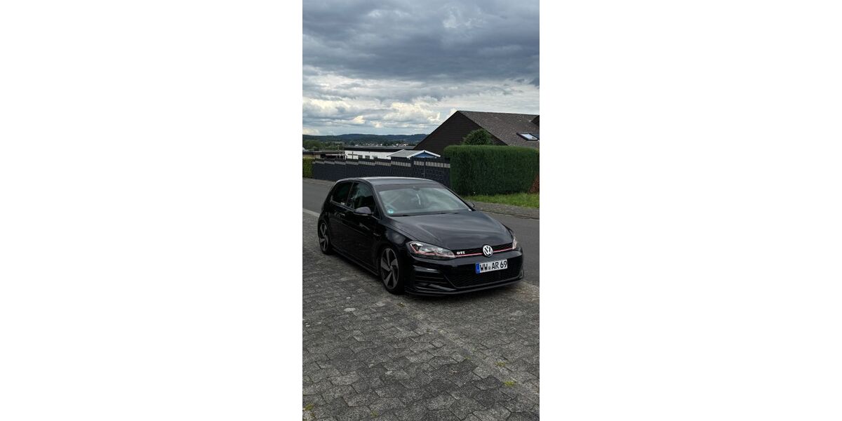 VW Golf 103.500 km 19.799 &euro; Dernbach 56428