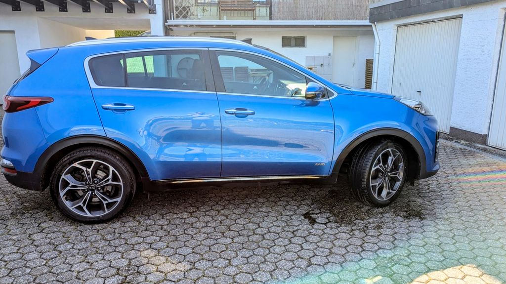 Kia Sportage 98.000 km 16.900 &euro; Koblenz 56075