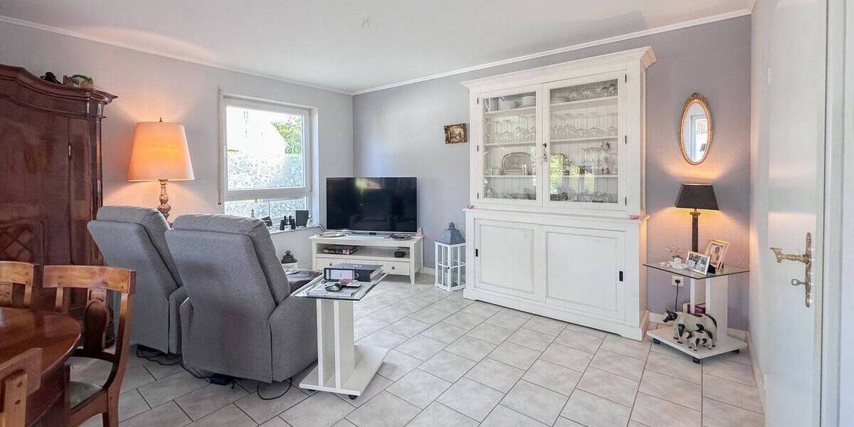 Mehrfamilienhaus, Wohnhaus Rückeroth - 9 Zimmer, 246 m&sup2;, 485.000&euro; | Angebot:25738116