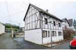 Mehrfamilienhaus, Wohnhaus Bad Neuenahr-Ahrweiler Ramersbach - 8 Zimmer, 200 m&sup2;, 199.000&euro; | Angebot:25677249