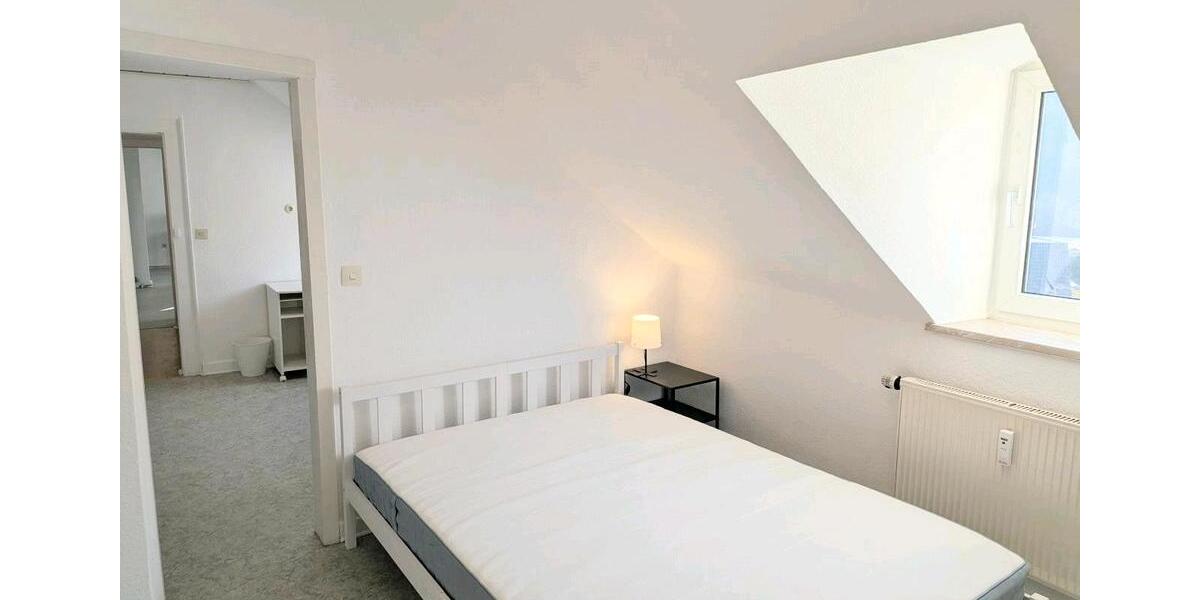 Dachgeschoßwohnung Lahnstein - 3 Zimmer, 90 m&sup2;, 1.050&euro; | Angebot:26012728