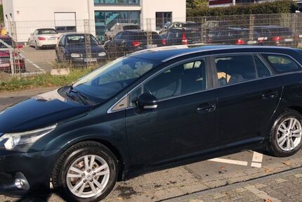 Toyota Avensis 203.000 km 5.600 &euro; Neustadt 53577