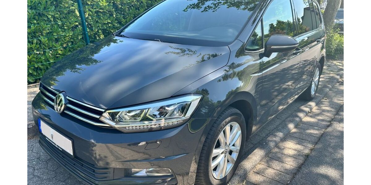 VW Touran 201.600 km 13.200 &euro; Andernach 56626