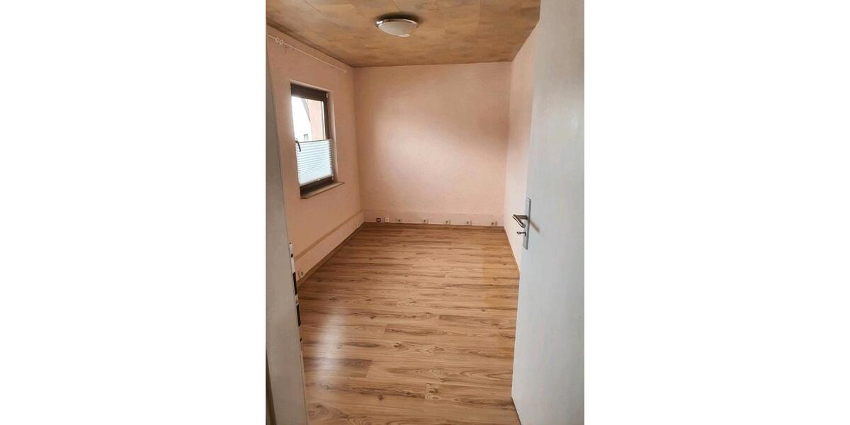 Einfamilienhaus Melsbach - 6 Zimmer, 134 m&sup2;, 255.000&euro; | Angebot:26048991