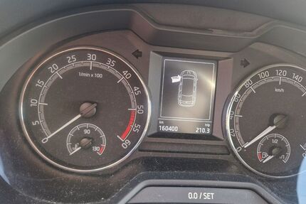 Skoda Octavia 160.400 km 11.000 &euro; Gering 56751
