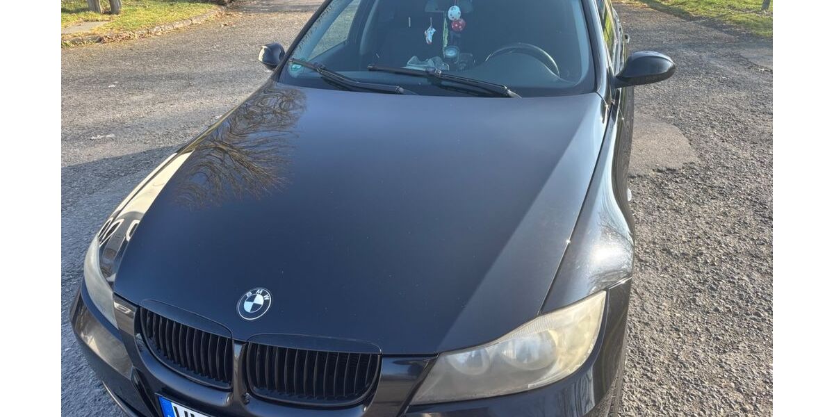 BMW 320 298.000 km 3.495 &euro; Roßbach 56271
