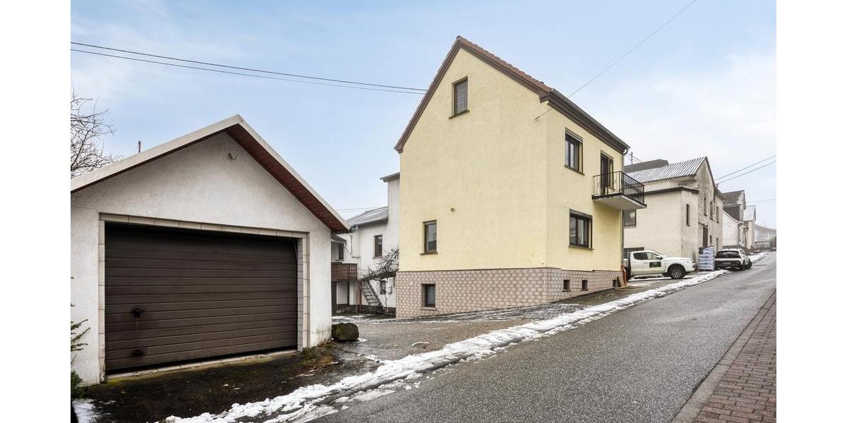 Zweifamilienhaus mit 3x Garagen nur 2 Min zur A3 - Zweifamilienhaus Mogendorf | Angebot:25081818