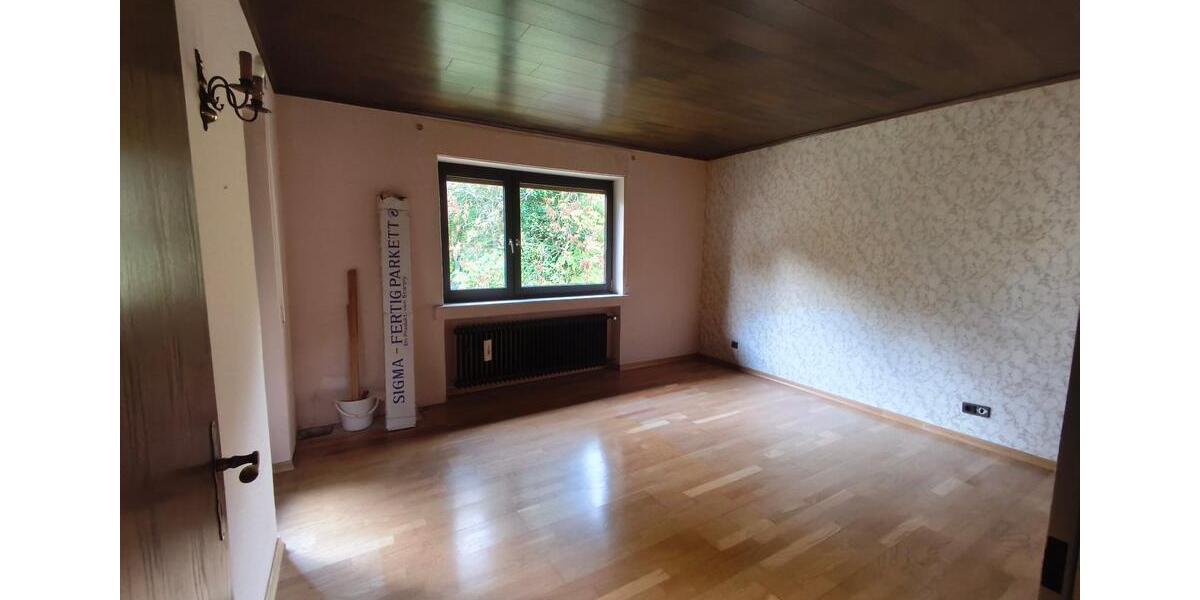 Einfamilienhaus Niederzissen - 4 Zimmer, 147 m&sup2;, 290.000&euro; | Angebot:25893392