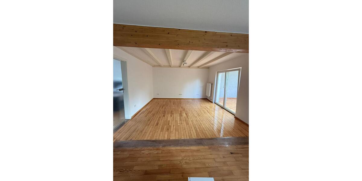 Etagenwohnung Dürrholz - 2 Zimmer, 78 m&sup2;, 690&euro; | Angebot:25887785