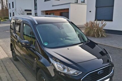 Ford Tourneo Connect 112.858 km 10.000 &euro; Montabaur 56410