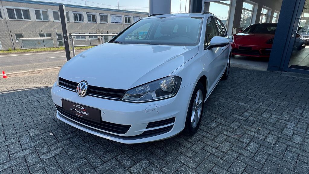VW Golf 224.000 km 4.890 &euro; Remagen 53424