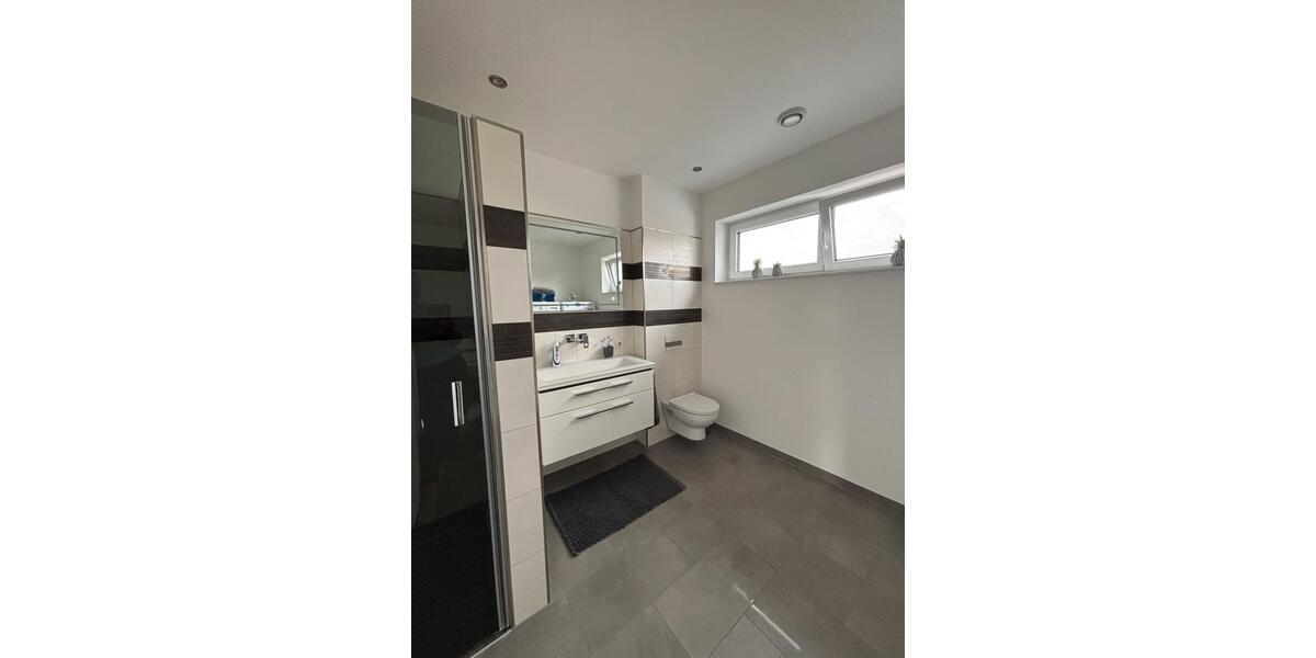 Einfamilienhaus Mülheim-Kärlich Kärlich - 5.5 Zimmer, 230 m&sup2;, 2.900&euro; | Angebot:27606270
