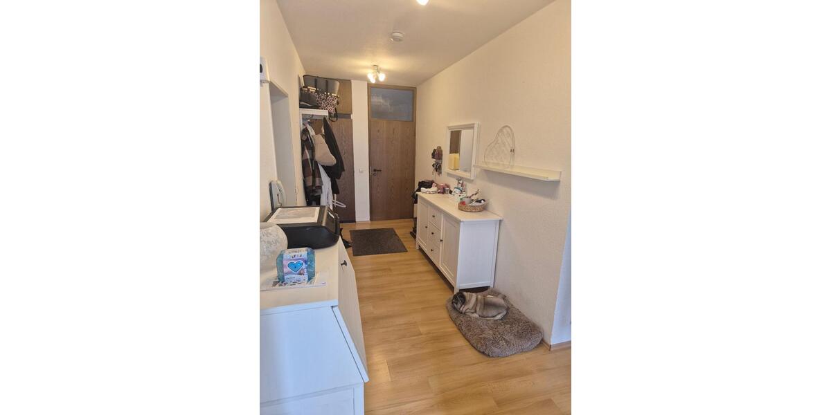 Hochparterre Unkel - 3 Zimmer, 94 m&sup2;, 850&euro; | Angebot:25999961