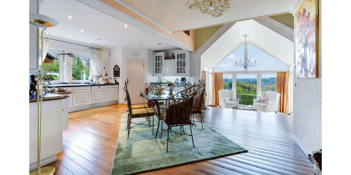 Einfamilienhaus Willroth - 6 Zimmer, 201 m&sup2;, 678.000&euro; | Angebot:25454673