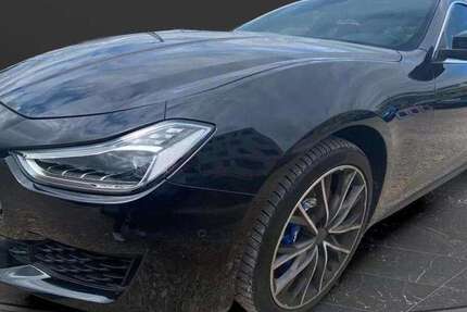 Maserati Ghibli 97.000 km 36.500 &euro; Bad Honnef 53604