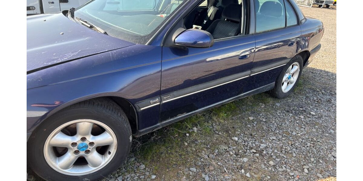 Opel Omega 99.908 km 1.000 &euro; Münstermaifeld 56294