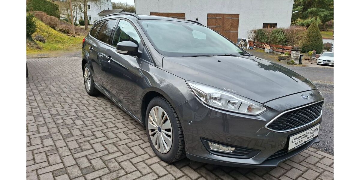 Ford Focus 100.000 km 6.999 &euro; Trimbs 56753