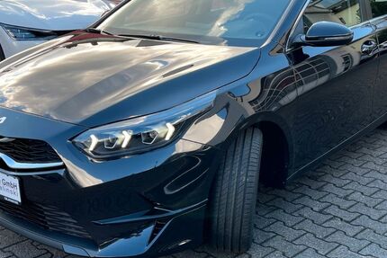 Kia ceed / Ceed 12.000 km 23.390 &euro; Remagen - Rolandseck 53424