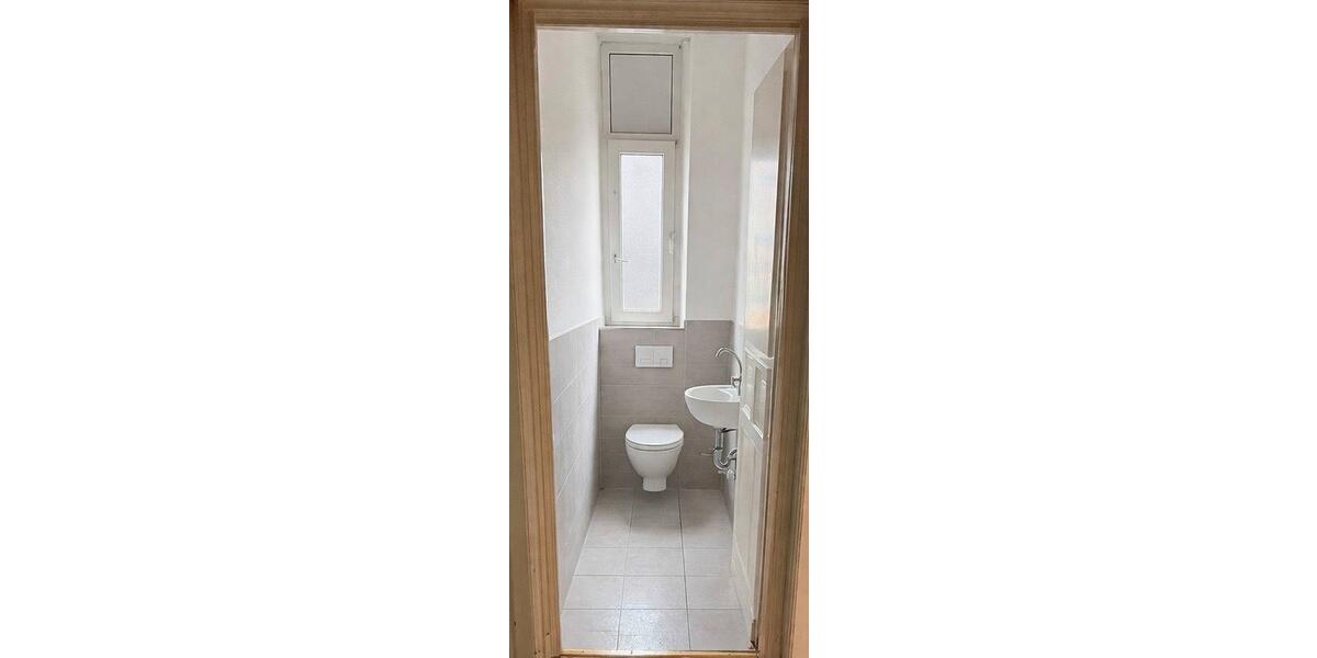 Etagenwohnung Bendorf - 4 Zimmer, 120 m&sup2;, 1.200&euro; | Angebot:25935776