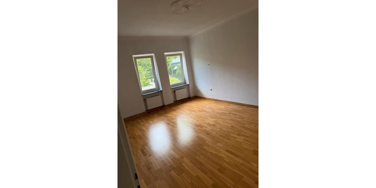 Etagenwohnung Koblenz Arenberg-Immendorf - 3 Zimmer, 90 m&sup2;, 1.300&euro; | Angebot:26538114