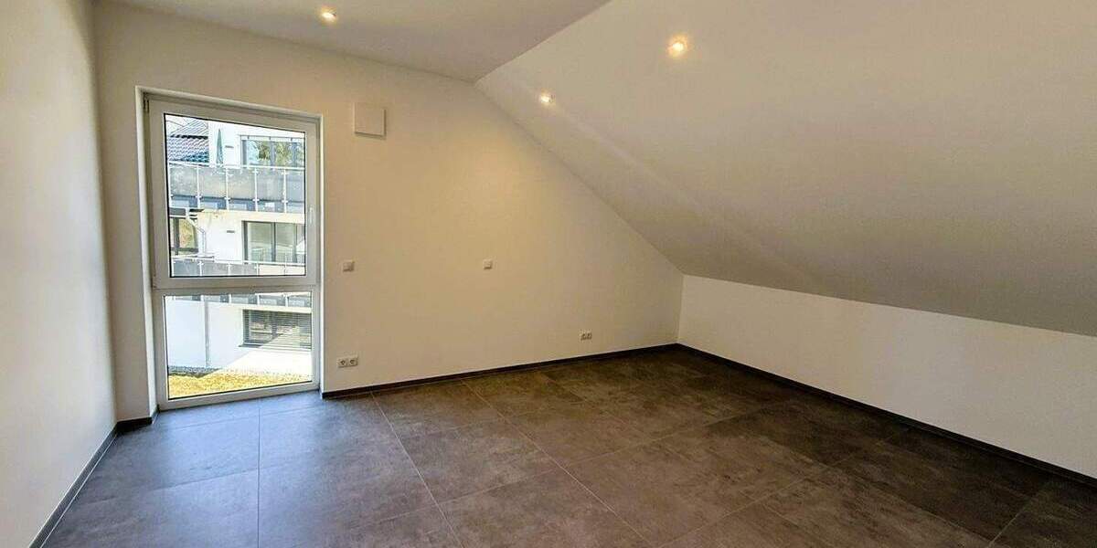 Etagenwohnung Oberhonnefeld-Gierend Oberhonnefeld - 3 Zimmer, 104 m&sup2;, 1.255&euro; | Angebot:25729738