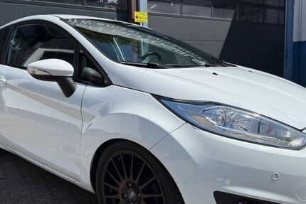 Ford Fiesta 59.000 km 7.900 &euro; Bad Ems 56130