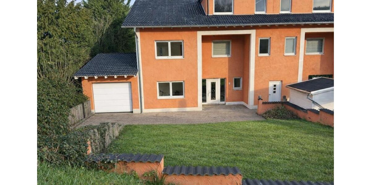 Etagenwohnung Sinzig - 7 Zimmer, 285 m&sup2;, 470&euro; | Angebot:25516747