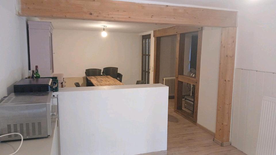 Bauernhaus, Landhaus Neustadt (Wied) Hombach - 6 Zimmer, 180 m&sup2;, 1.500&euro; | Angebot:25408926